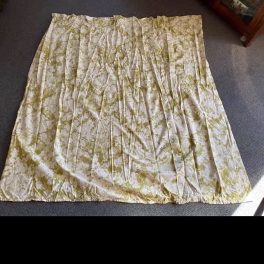 Target Home fabric shower curtain 69” wide 66”long green modern cotton ginkgo